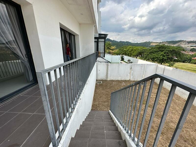 Twin Palms @ Sungai Long untuk Untuk Dijual - RM 1,800,000, Apr 2026 - Exterior - PropertyGuru.com.my