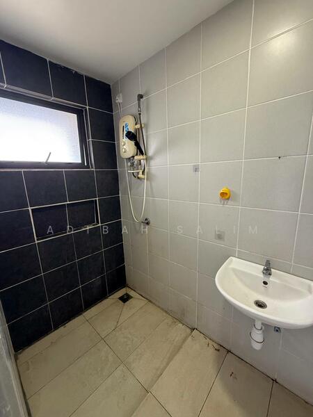Apartment for Sale at Pr1ma One @ Laman View - Adibah Salim - Bathroom - PropertyGuru.com.my