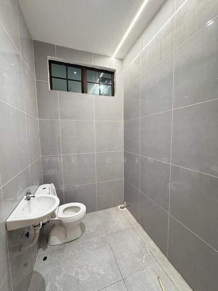 2-storey Terraced House for Sale in Ulu Tiram (Johor) - Yuki Cheng - Bathroom - PropertyGuru.com.my