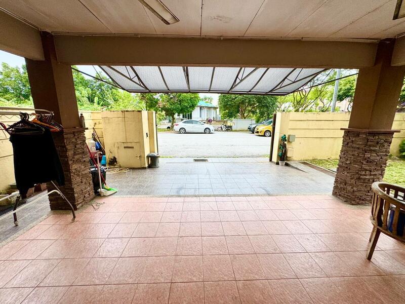 3-storey Terraced House for Sale in Seksyen 5 (Shah Alam) - Shazwan CH - Exterior - PropertyGuru.com.my