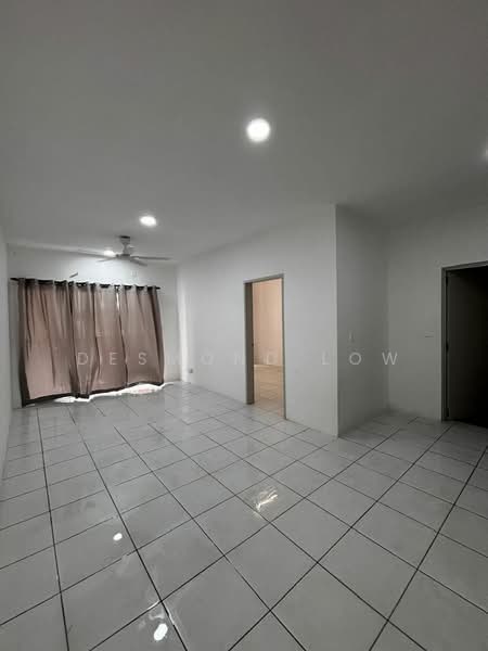 Residensi Sateria untuk Untuk Disewa - RM 1,500 /bulan, Mac 2026 - Living Room - PropertyGuru.com.my