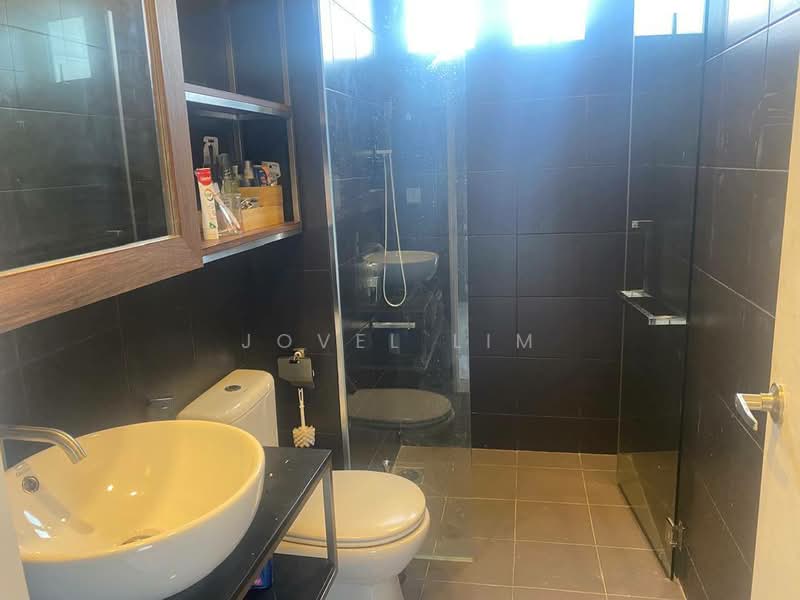 Service Residence for Sale at Meridin Executive Suites @ The Meridin - Jovel Lim - Bathroom - PropertyGuru.com.my