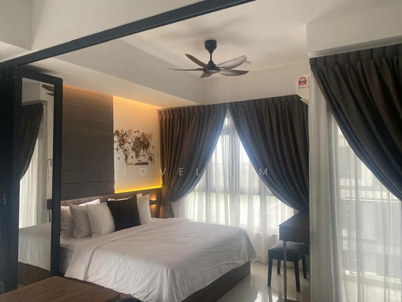 Service Residence for Sale at Meridin Executive Suites @ The Meridin - Jovel Lim - Bedroom - PropertyGuru.com.my