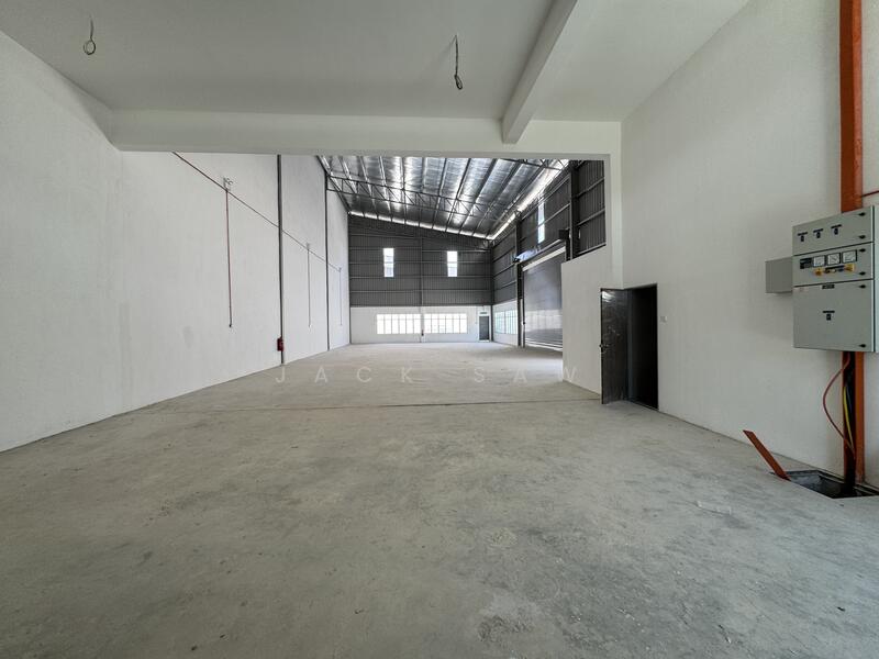 Semi-D Factory for Rent in Kulim (Kedah) - Jack Saw - Interior - PropertyGuru.com.my