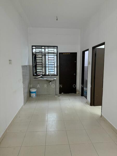 2-storey Terraced House for Sale in Taman Scientex Senai (Senai) - Sharon Ong - Kitchen - PropertyGuru.com.my