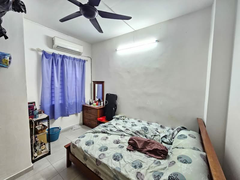 Rumah Teres 2 Tingkat untuk Dijual di Taman Wawasan (Puchong) - Jason Tan - Bedroom - PropertyGuru.com.my