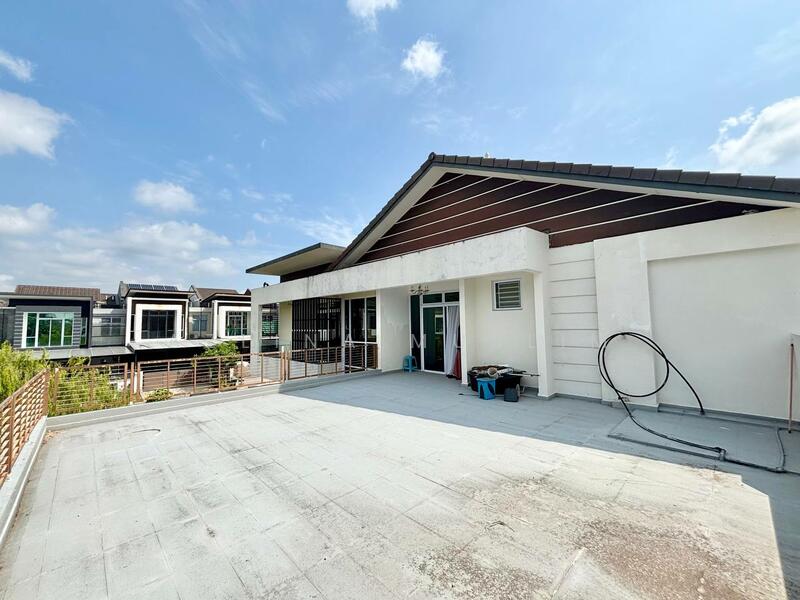 2-storey Terraced House for Sale in Johor Bahru (Johor) - Azlina Muslim - Exterior - PropertyGuru.com.my