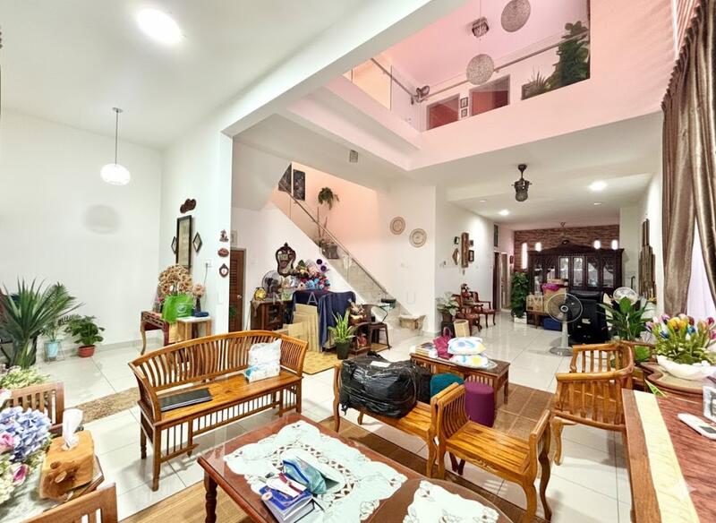 2-storey Terraced House for Sale in Johor Bahru (Johor) - Azlina Muslim - Living Room - PropertyGuru.com.my