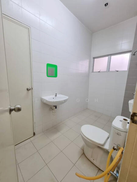 2-storey Terraced House for Sale in Taman Putra Impiana (Puchong) - Evan Goh - Bathroom - PropertyGuru.com.my