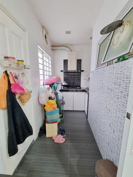 2-storey Terraced House for Sale in Taman Putra Impiana (Puchong) - Evan Goh - Kitchen - PropertyGuru.com.my