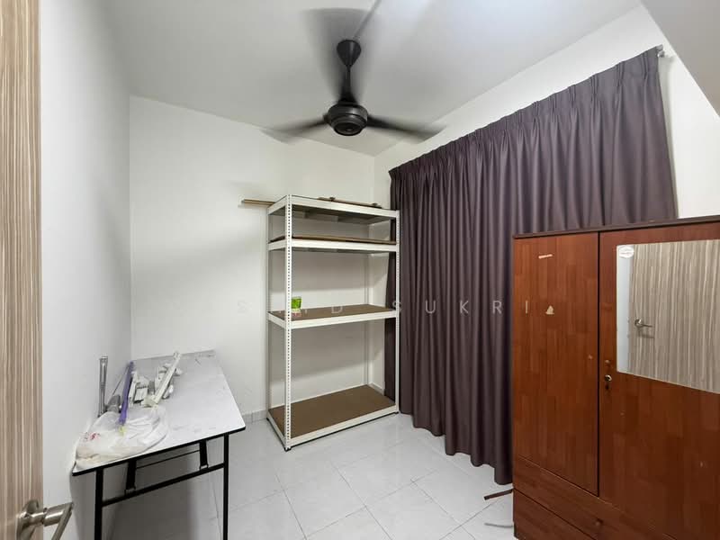 For Rent - Estana Court