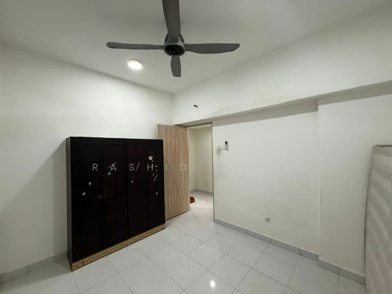 For Rent - Estana Court