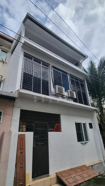 Taman Megah 2 untuk Untuk Dijual - RM 825,000, Mac 2026 - Exterior - PropertyGuru.com.my