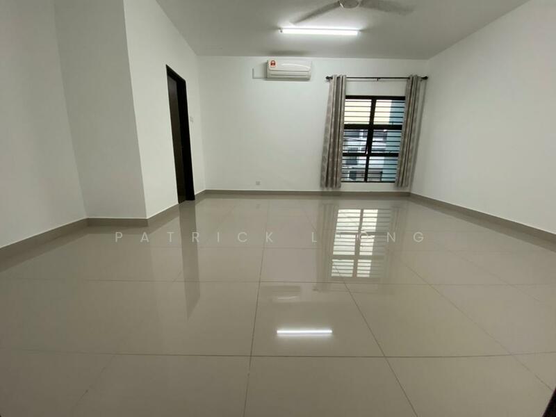 AQUILA @ Saujana Rawang untuk Untuk Dijual - RM 440,000, Feb 2026 - Living Room - PropertyGuru.com.my