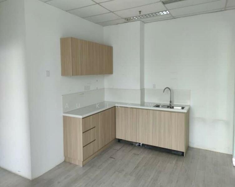 Menara AIA Sentral untuk Untuk Disewa - RM 52,560 /bulan, Apr 2026 - Kitchen - PropertyGuru.com.my