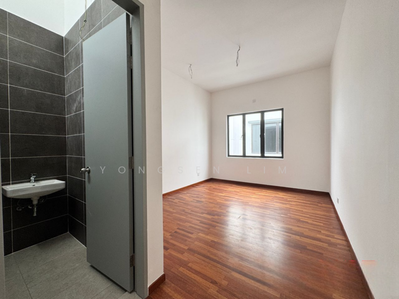 Semi-Detached House for Sale in Shah Alam (Selangor) - Yongsen Lim - Interior - PropertyGuru.com.my