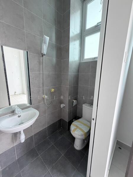 Semi-Detached House for Sale in Johor Bahru (Johor) - Claire Lai - Bathroom - PropertyGuru.com.my
