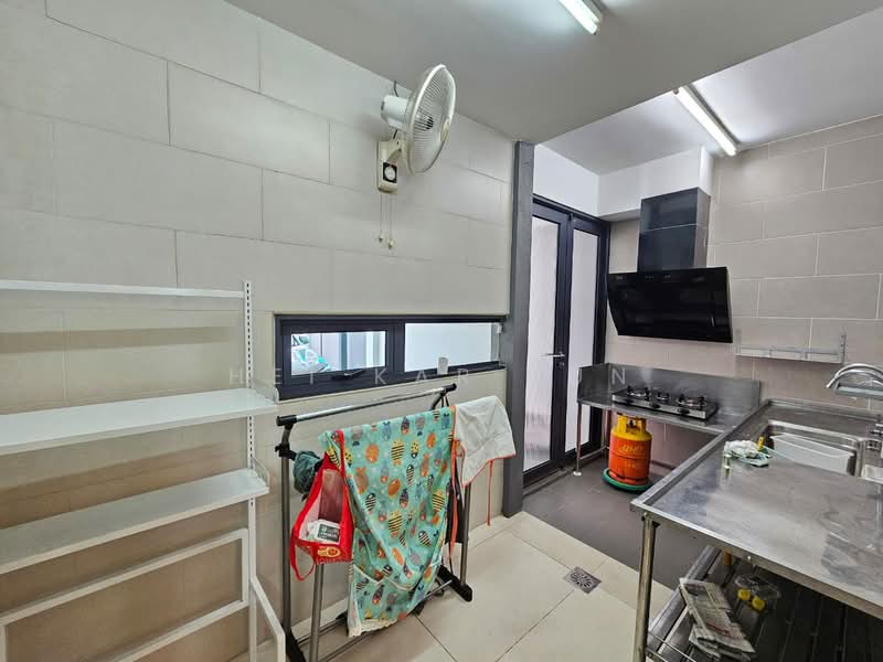 Casaman untuk Untuk Disewa - RM 22,000 /bulan, Mac 2026 - Kitchen - PropertyGuru.com.my