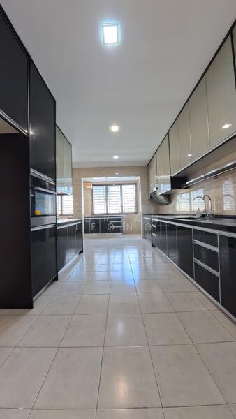2-storey Terraced House for Sale in Bandar Kinrara (Selangor) - Adrian Leong - Kitchen - PropertyGuru.com.my