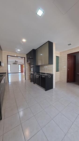 2-storey Terraced House for Sale in Bandar Kinrara (Selangor) - Adrian Leong - Kitchen - PropertyGuru.com.my