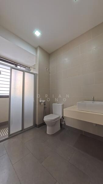 2-storey Terraced House for Sale in Bandar Kinrara (Selangor) - Adrian Leong - Bathroom - PropertyGuru.com.my