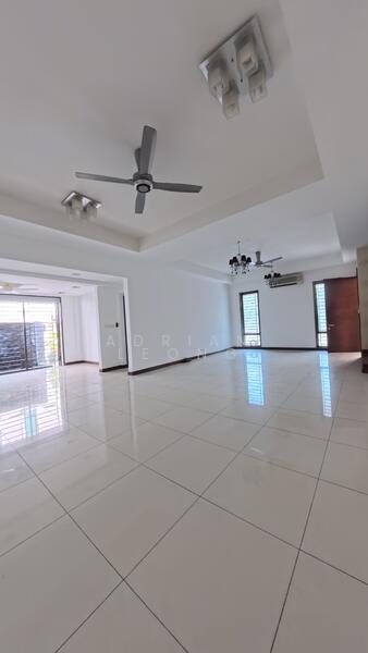 2-storey Terraced House for Sale in Bandar Kinrara (Selangor) - Adrian Leong - Living Room - PropertyGuru.com.my