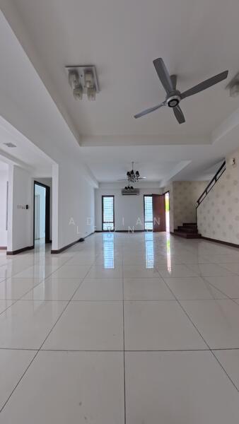 2-storey Terraced House for Sale in Bandar Kinrara (Selangor) - Adrian Leong - Living Room - PropertyGuru.com.my