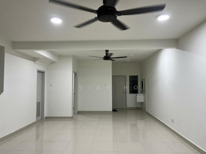 2-storey Terraced House for Rent in Rawang (Selangor) - Vivian Ho - Living Room - PropertyGuru.com.my
