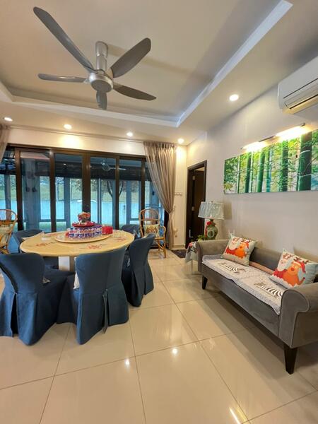 3-storey Terraced House for Sale in Kajang (Selangor) - Penny Loh - Living Room - PropertyGuru.com.my