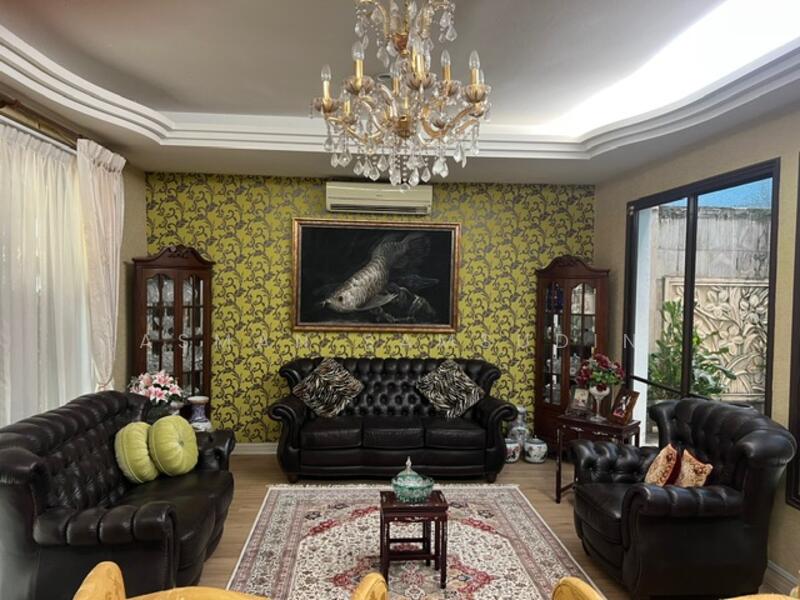 2-storey Terraced House for Sale in Shah Alam (Selangor) - Asman Samsudin - Living Room - PropertyGuru.com.my
