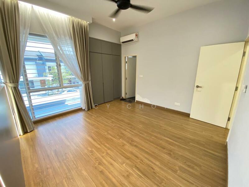 2-storey Terraced House for Sale in Kota Emerald (Rawang) - Lucy Chow - Bedroom - PropertyGuru.com.my