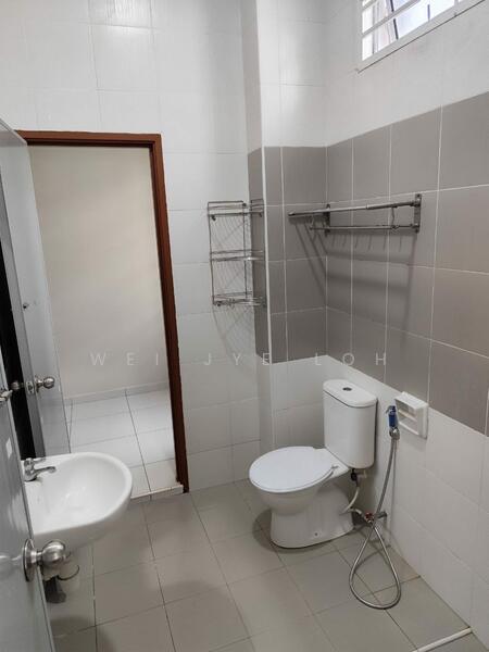 2-storey Terraced House for Rent in Iskandar Puteri (Nusajaya) (Johor) - Wei Jye Loh - Bathroom - PropertyGuru.com.my