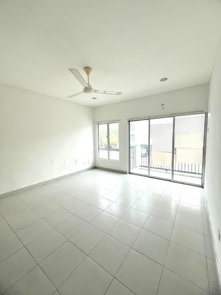 Taman Aman Permai untuk Untuk Disewa - RM 2,300 /bulan, Mac 2026 - Living Room - PropertyGuru.com.my