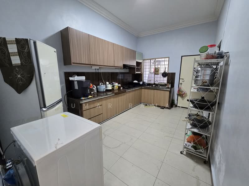 Rumah Teres 2 Tingkat untuk Dijual di Shah Alam (Selangor) - Kumar Raman - Kitchen - PropertyGuru.com.my