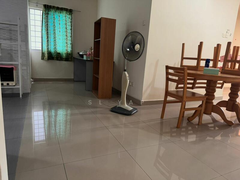 Amadesa Resort Condominium untuk Untuk Dijual - RM 345,000, Mac 2026 - Dining Room - PropertyGuru.com.my