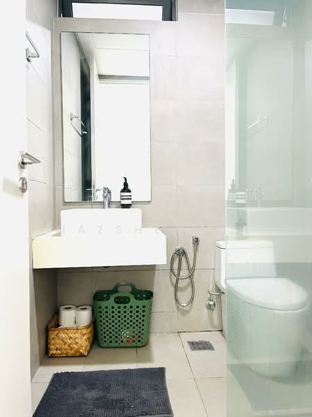 Condominium for Rent at Vivo Residential Suites - Mazsheera . - Bathroom - PropertyGuru.com.my