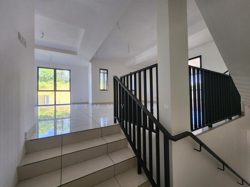 Semi-Detached House for Sale in Amverton Hills (Sungai Buloh) - Jimmy Tan - Interior - PropertyGuru.com.my