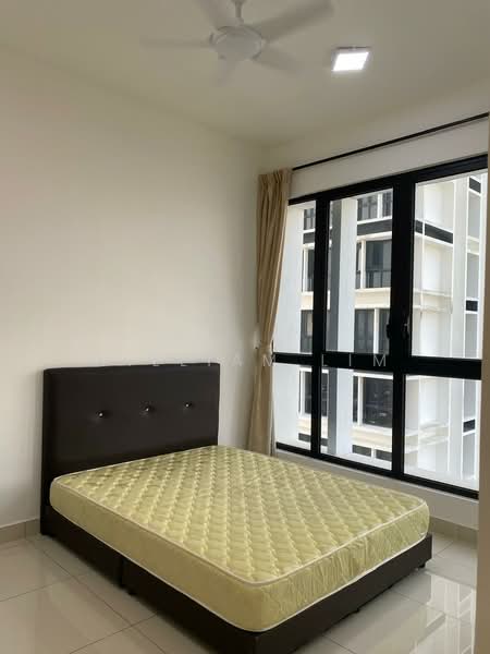 Kediaman Servis untuk Dijual di Eco Nest - William Lim - Bedroom - PropertyGuru.com.my