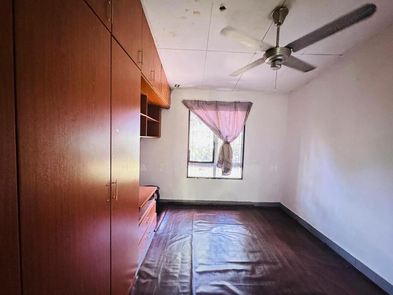 Double Storey Jalan Nova U5 Subang Bestari Shah Alam untuk Untuk Dijual - RM 635,000, Mac 2026 - Bedroom - PropertyGuru.com.my