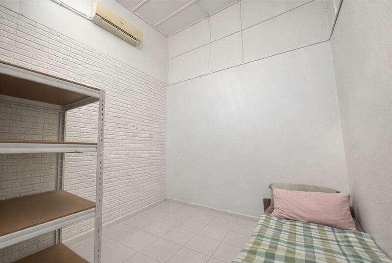 1-storey Terraced House for Sale in Kelana Jaya (Petaling Jaya) - Reena Sarif - Bedroom - PropertyGuru.com.my