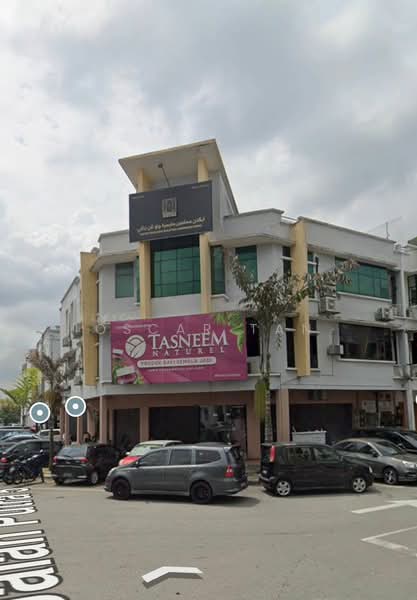 Shop for Rent in Taman Putra Kajang (Kajang) - Oscar Tan - Exterior - PropertyGuru.com.my