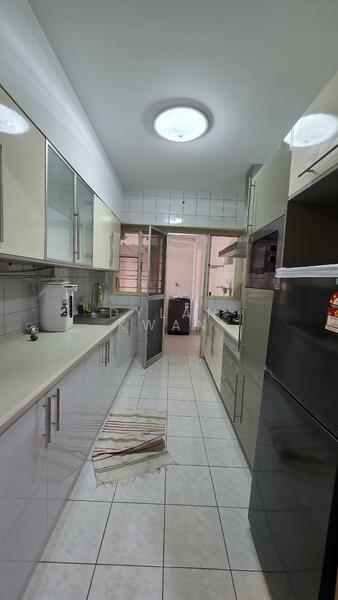 Laman Suria untuk Untuk Disewa - RM 2,800 /bulan, Feb 2026 - Kitchen - PropertyGuru.com.my