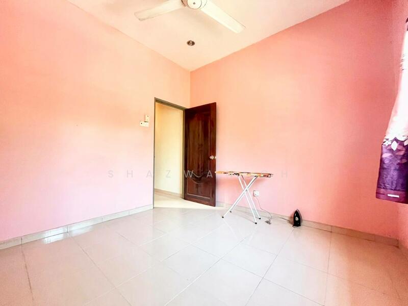 Double Storey Terrace Seksyen 23 Shah Alam untuk Untuk Dijual - RM 680,000, Feb 2026 - Interior - PropertyGuru.com.my