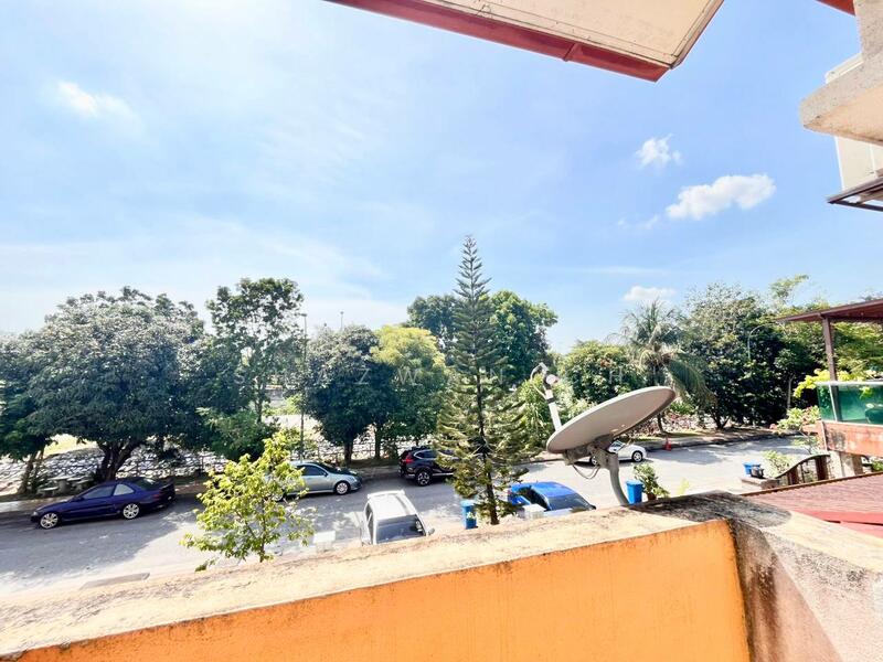 Double Storey Terrace Seksyen 23 Shah Alam untuk Untuk Dijual - RM 680,000, Feb 2026 - Exterior - PropertyGuru.com.my