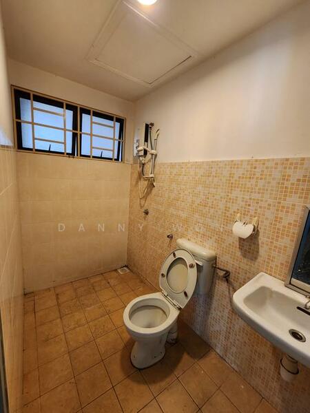 Condominium for Sale at Desa Permai - Danny Wong - Bathroom - PropertyGuru.com.my