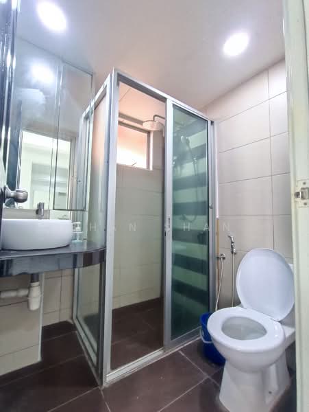 Service Residence for Sale at Rhythm Avenue - Shan Shan - Bathroom - PropertyGuru.com.my