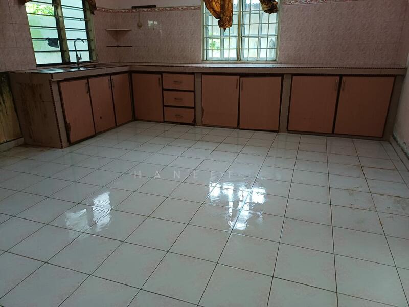 Bungalow for Sale in Padang Terap (Kedah) - Haneef . - Kitchen - PropertyGuru.com.my