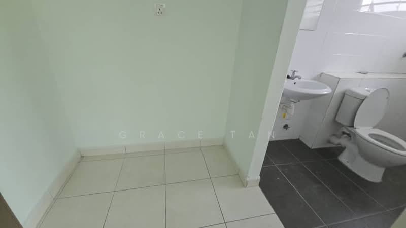 Bangi Avenue 3 Storey , Taman Bangi Avenue untuk Untuk Disewa - RM 1,800 /bulan, Mac 2026 - Bathroom - PropertyGuru.com.my