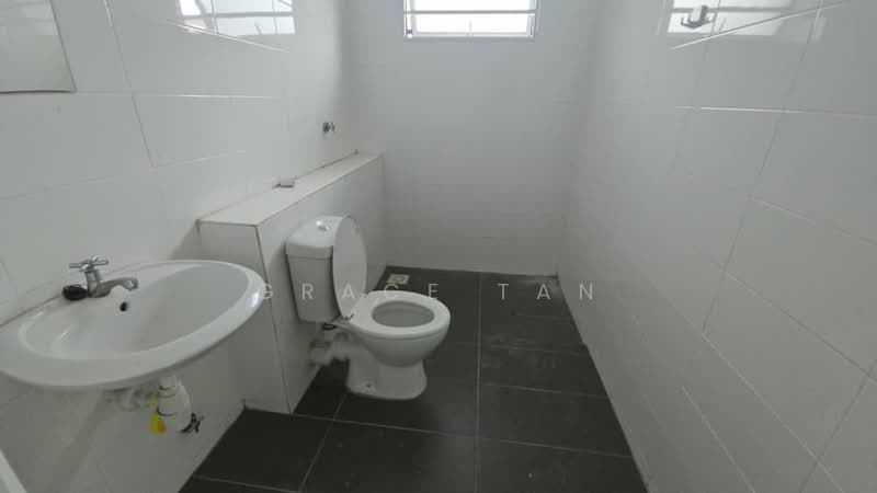 Bangi Avenue 3 Storey , Taman Bangi Avenue untuk Untuk Disewa - RM 1,800 /bulan, Mac 2026 - Bathroom - PropertyGuru.com.my