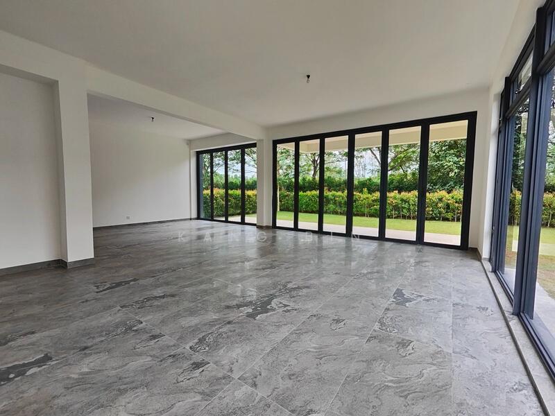Semi-Detached House for Sale in Forest City (Gelang Patah) - Kang Bin - Living Room - PropertyGuru.com.my